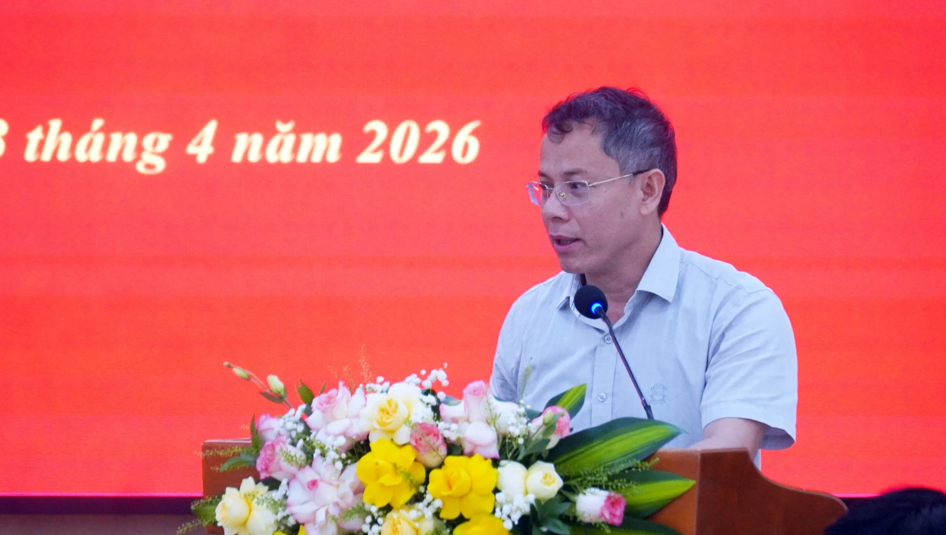 Đại biểu thảo luận tại hội nghị - Ảnh: N.M