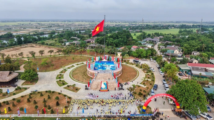 Nhân lên khát vọng hòa bình