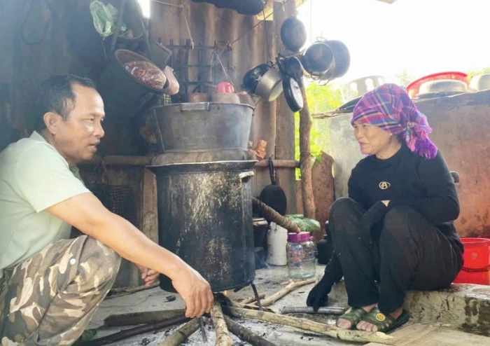 Người 'thắp lửa' niềm tin ở Ta Xía