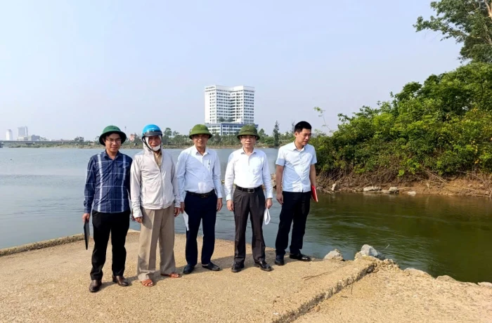 Khẩn trương đề xuất phương án đầu tư sửa chữa công trình đập Phú Hải
