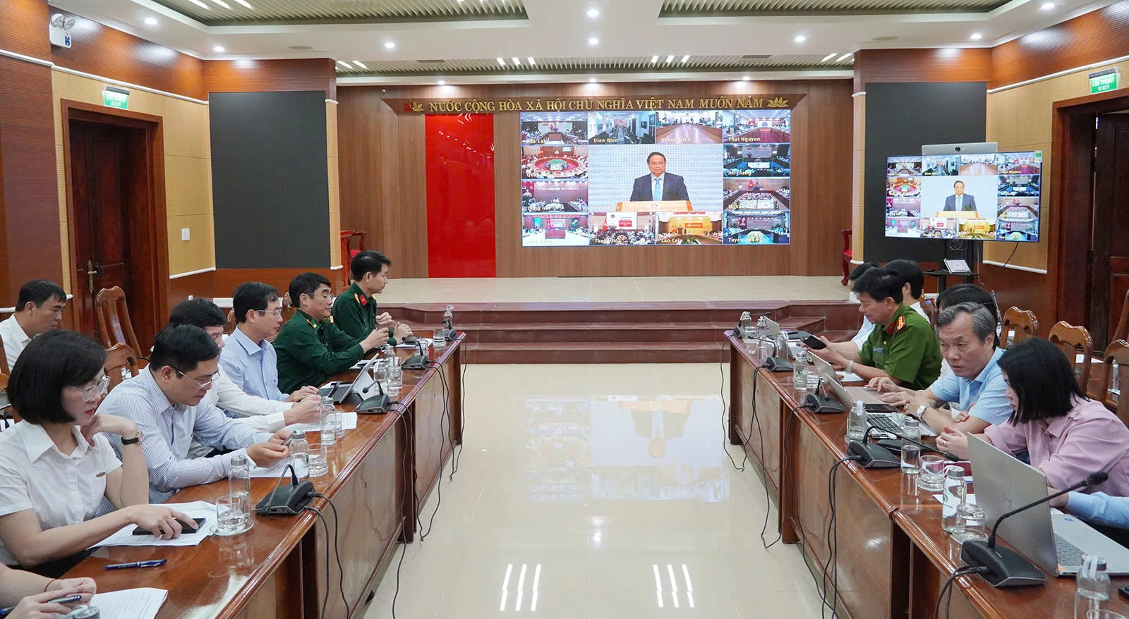 Đồng chí Thủ tướng Chính phủ Phạm Minh Chính phát biểu kết luận tại hội nghị trực tuyến - Ảnh: Phan Khiêm