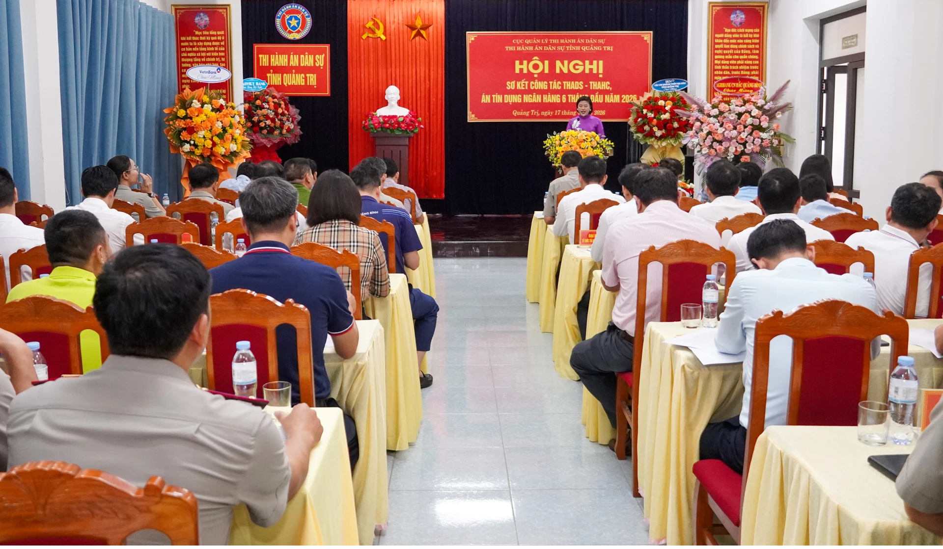 Quang cảnh hội nghị - Ảnh: N.H