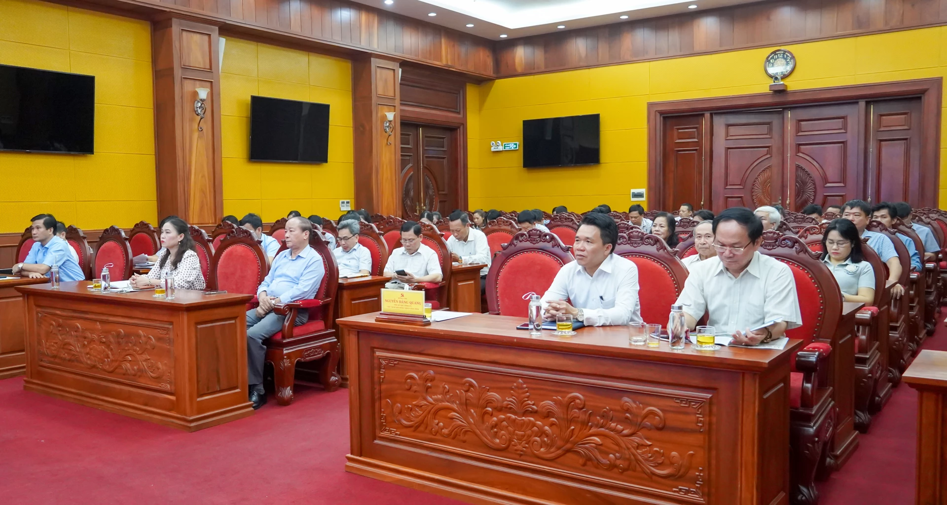 Các đại biểu tham dự hội nghị tại điểm cầu tỉnh Quảng Trị - Ảnh: N.H

