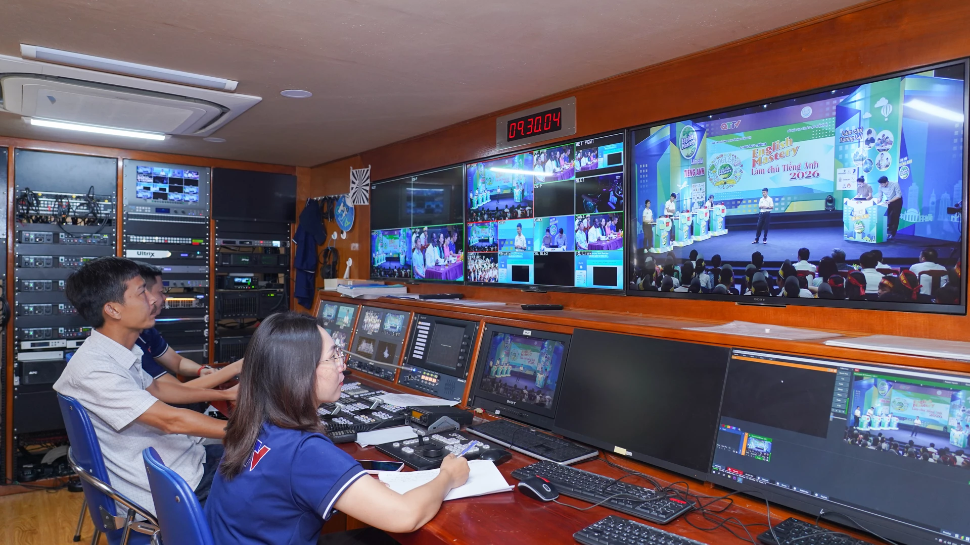Là chương trình do Báo và Phát thanh, Truyền hình Quảng Trị phối hợp Sở GD&ĐT cùng các sở, ngành, đơn vị liên quan tổ chức, Chương trình “English Mastery – Làm chủ tiếng Anh” được ghi hình các trận đấu vòng loại để phát sóng - Ảnh: Lê Trường