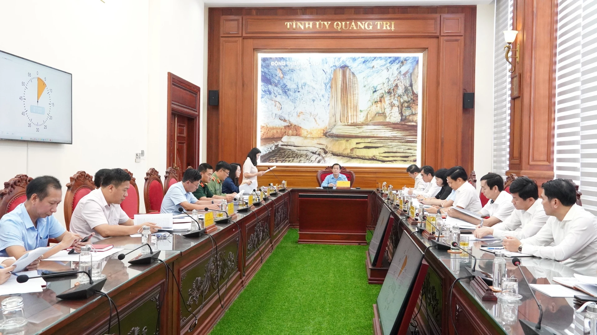 Quang cảnh phiên họp - Ảnh: Q.V