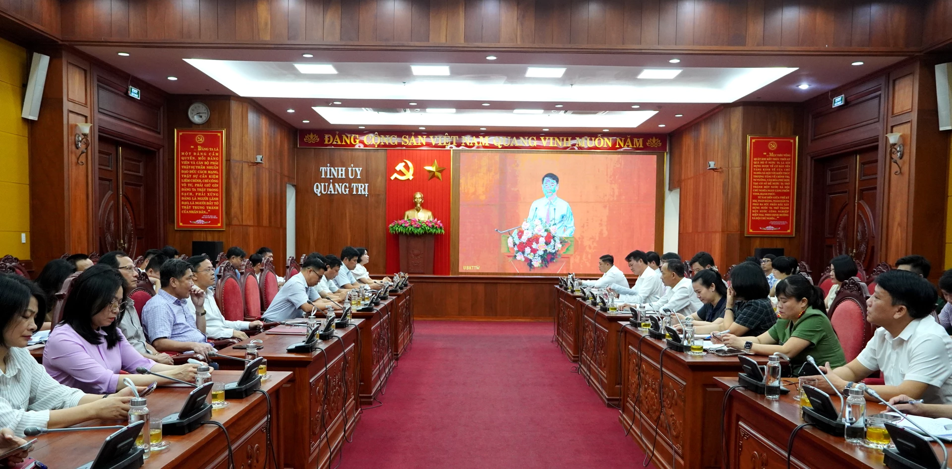 Quang cảnh hội nghị tại Quảng Trị - Ảnh: H.Tr.