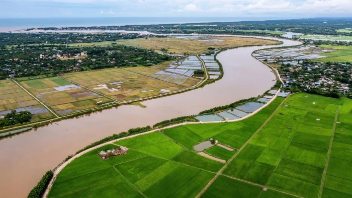 Bến Hải dòng sông vỗ những nhịp vui
