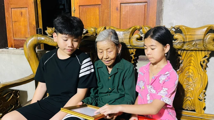 Tuổi thanh xuân trên những tọa độ lửa