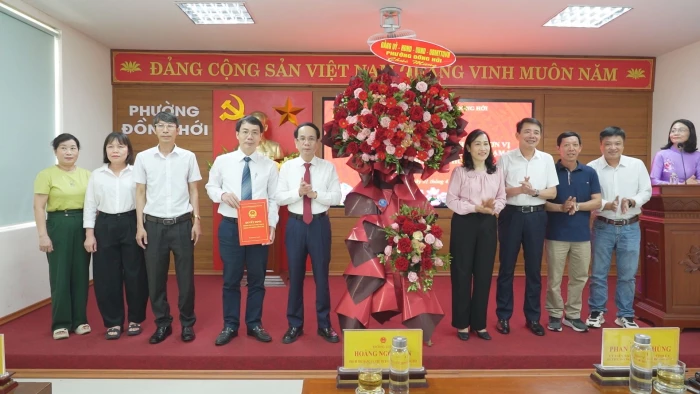 Các địa phương công bố quyết định thành lập trạm y tế