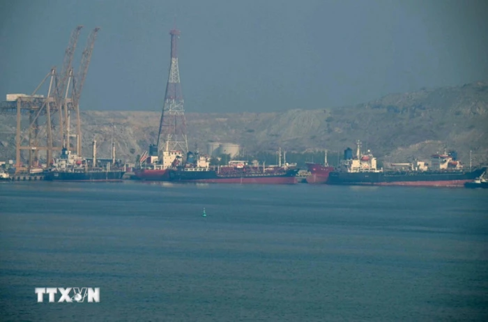 Hơn 40 quốc gia lên kế hoạch giải cứu 2.000 tàu mắc kẹt tại eo biển Hormuz