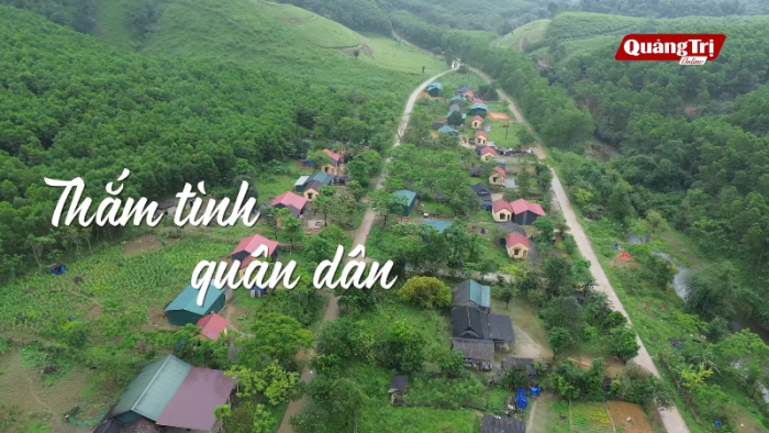 Thắm tình quân dân