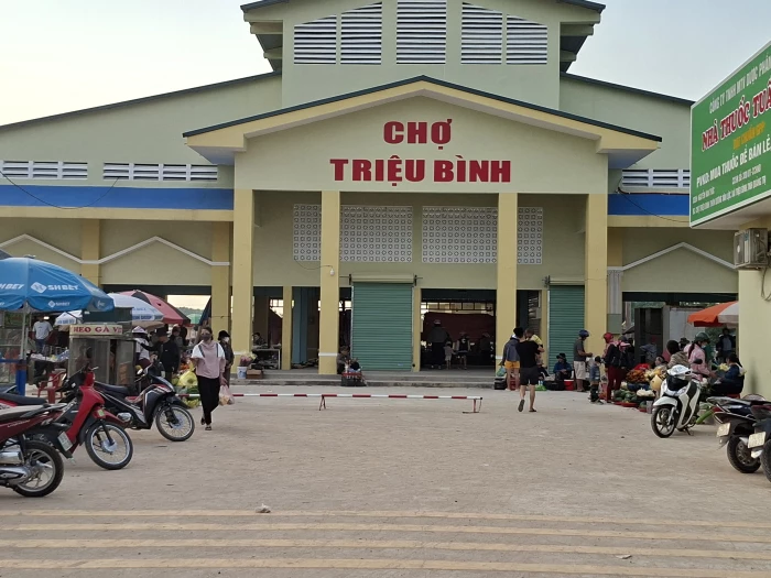 Phát triển thương mại từ hệ thống chợ nông thôn