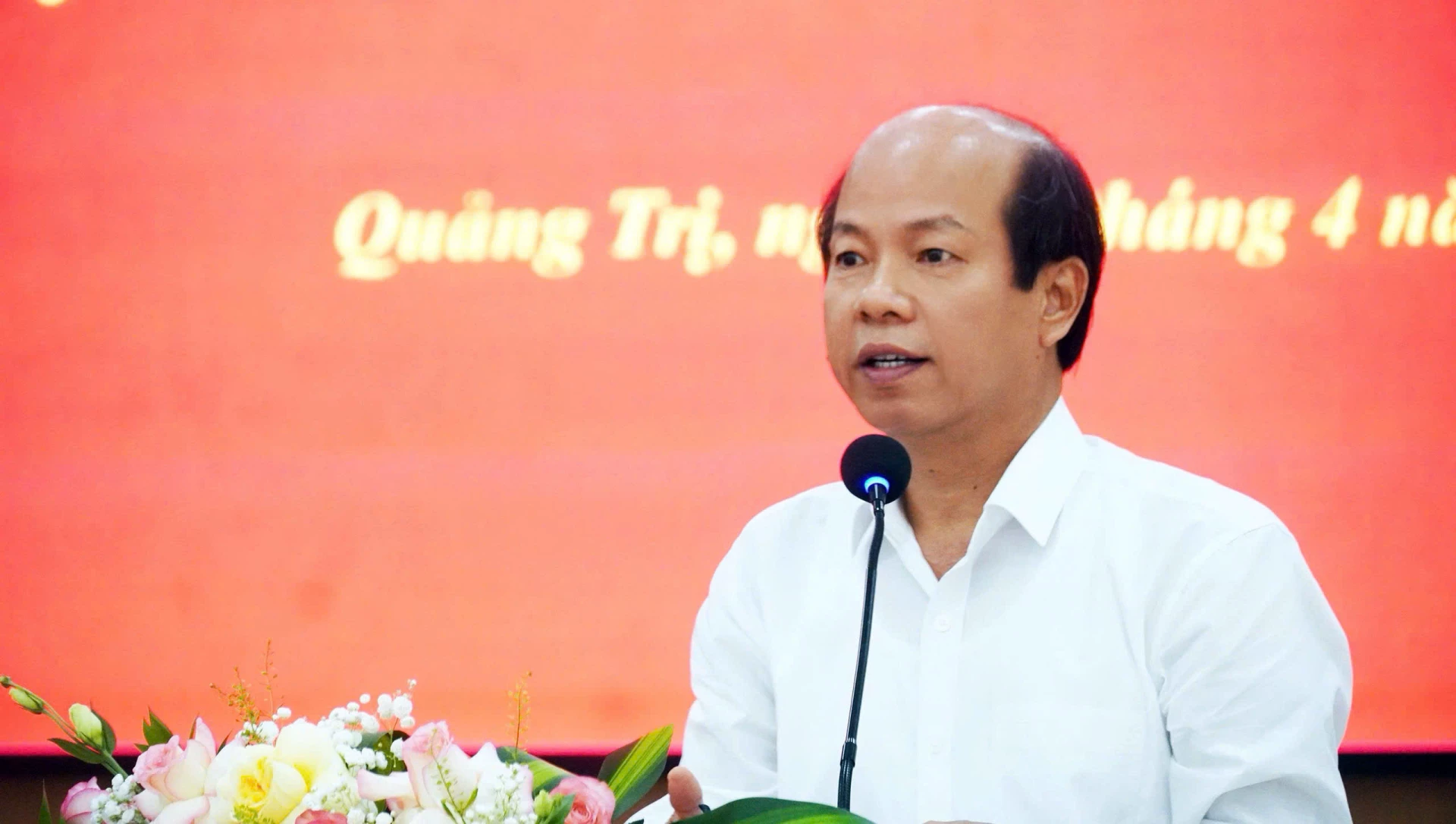 Đồng chí Phạm Tiến Nam, Tỉnh ủy viên, Phó Bí thư Đảng ủy CCQ Đảng tỉnh trình bày báo cáo tại hội nghị - Ảnh: N.MĐại biểu thảo luận tại hội nghị - Ảnh: N.M