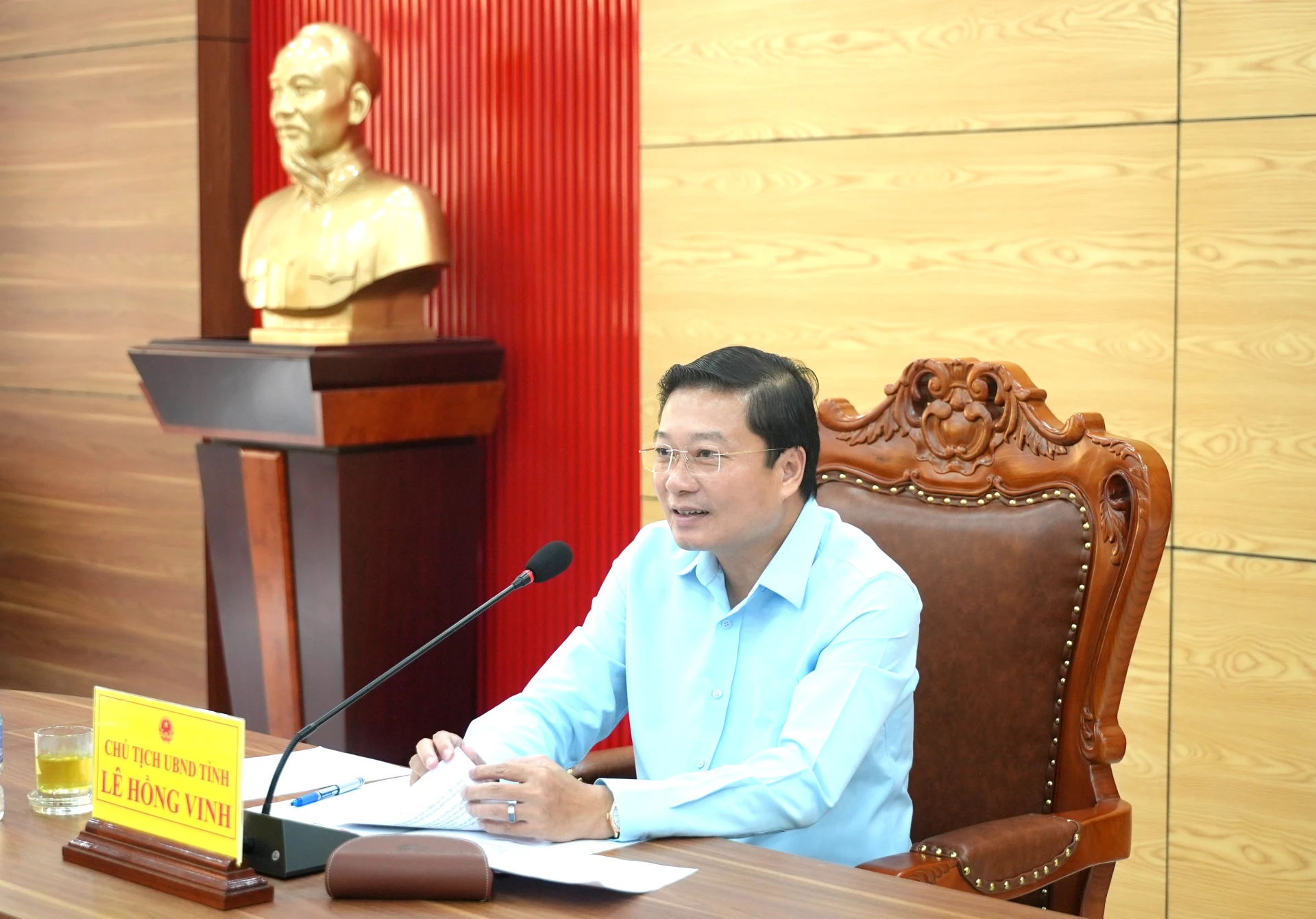 Đồng chí Lê Hồng Vinh, Phó Bí thư Tỉnh ủy, Chủ tịch UBND tỉnh chủ trì phiên tiếp công dân - Ảnh: T.Đ