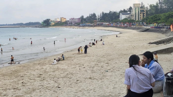 Đánh thức Cửa Tùng