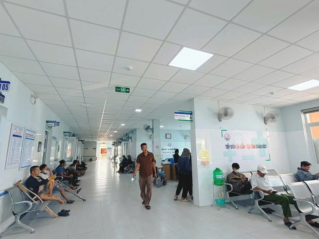 Bệnh viện đa khoa khu vực Quảng Trạch đi vào hoạt động góp phần giúp người dân khu vực Bắc Quảng Trị thuận tiện hơn trong việc khám, chữa bệnh - Ảnh: L.D