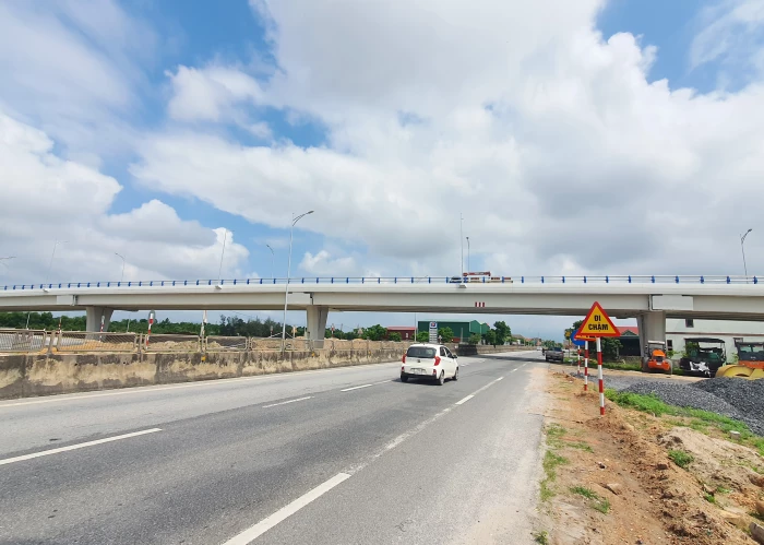 Dự án thành phần 1-Đầu tư xây dựng Quốc lộ 12A đoạn tránh TX. Ba Đồn: Phấn đấu hoàn thành đúng tiến độ