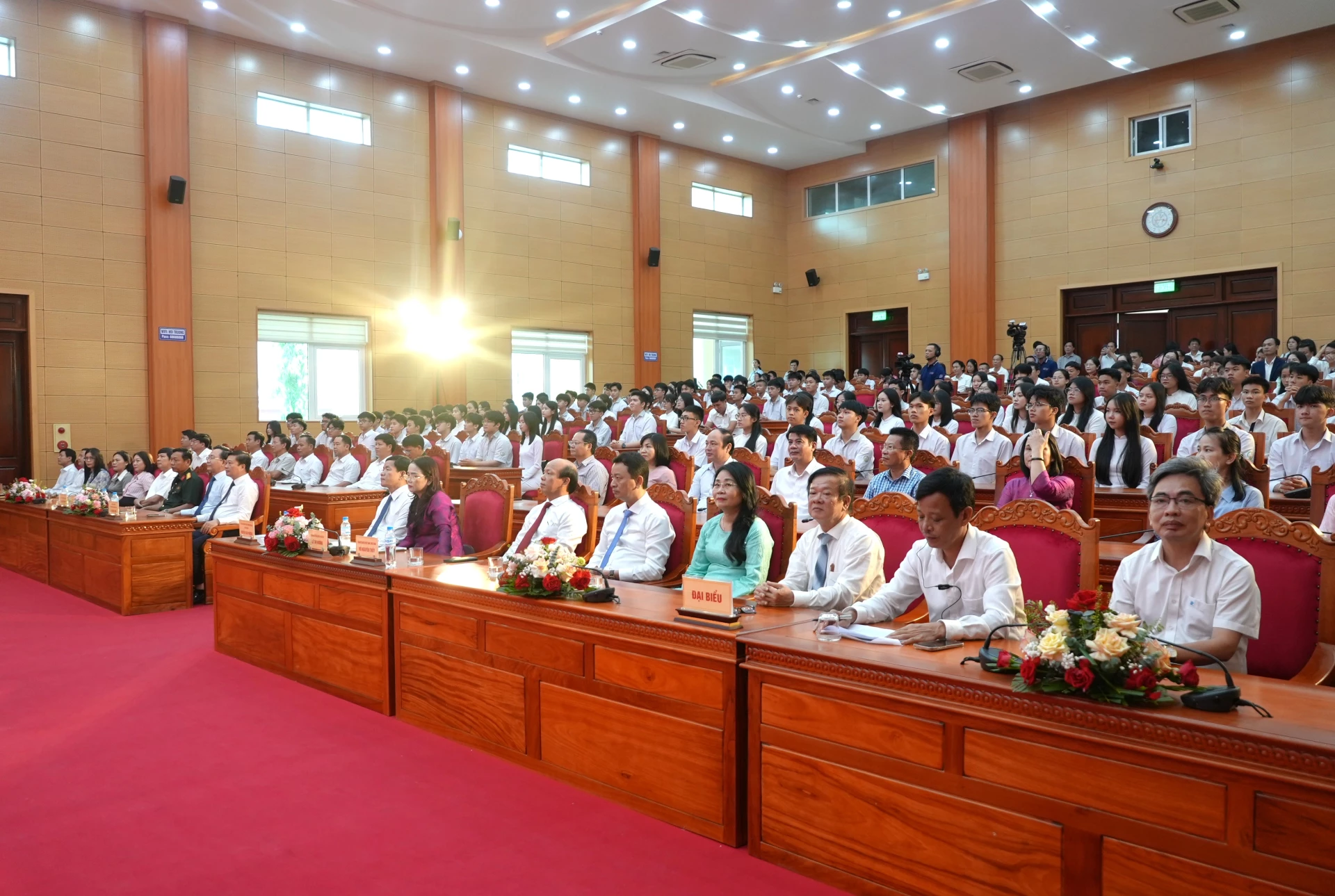 Quang cảnh chương trình - Ảnh: T.Đ