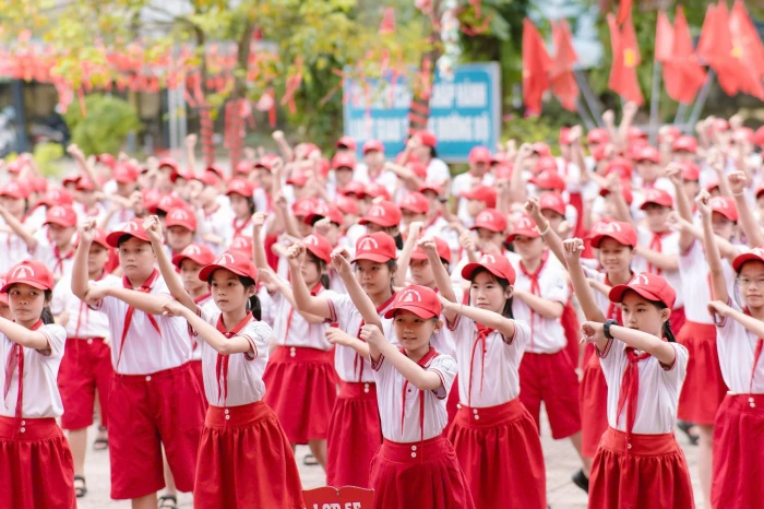 Bồi dưỡng thế hệ măng non thời kỳ hội nhập