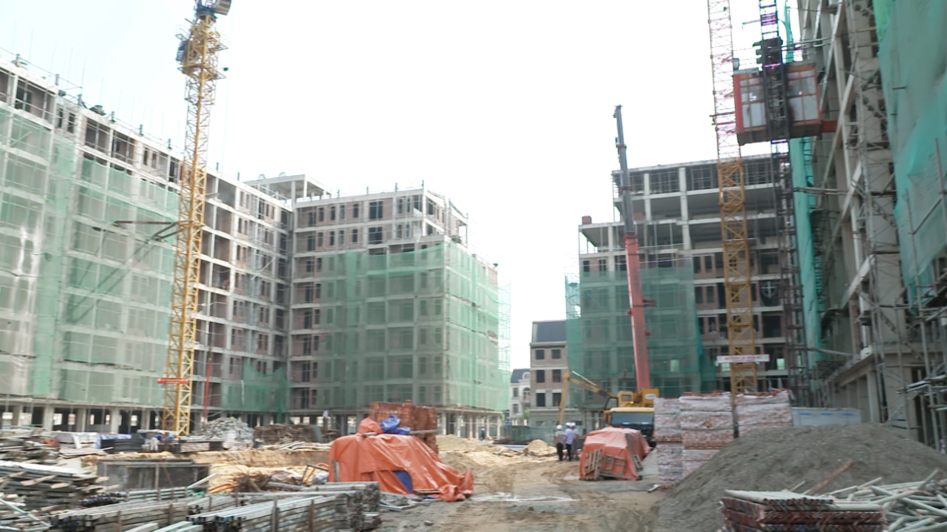 Các dự án nhà ở xã hội đang khẩn trương xây dựng