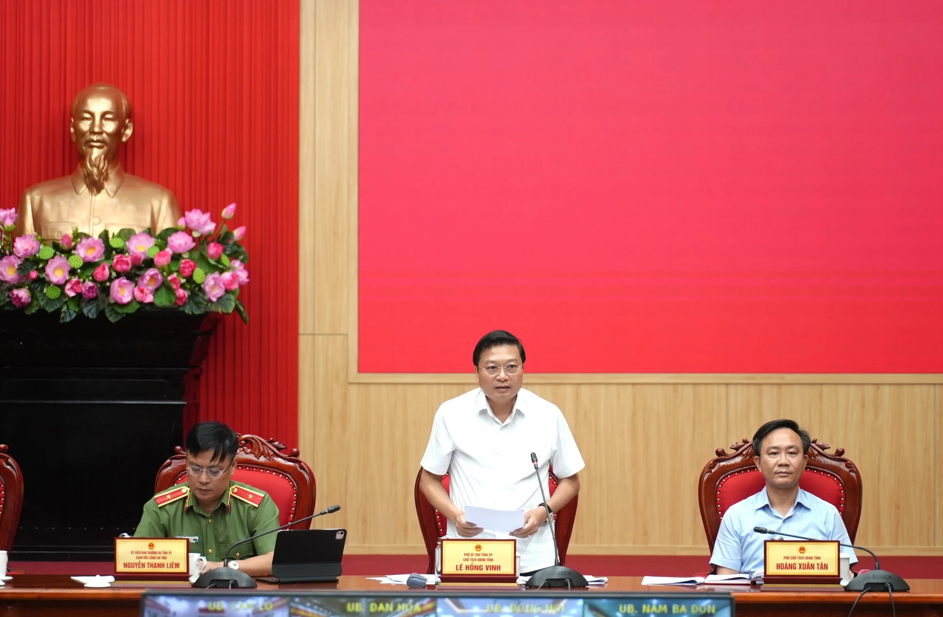 Đồng chí Lê Hồng Vinh, Chủ tịch UBND tỉnh nhấn mạnh những nhiệm vụ trọng tâm cần tập trung thực hiện trong quý II/2026 - Ảnh: T.Đ 