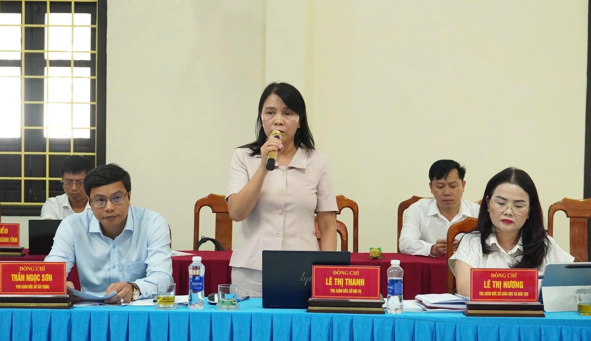 Đại diện lãnh đạo Sở Nội vụ phát biểu tại buổi làm việc - Ảnh: Q.V