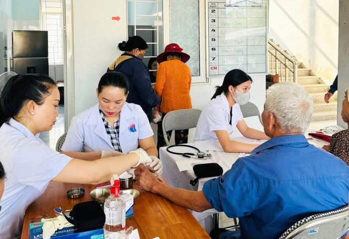 Vận hành hiệu quả trạm y tế sau sáp nhập