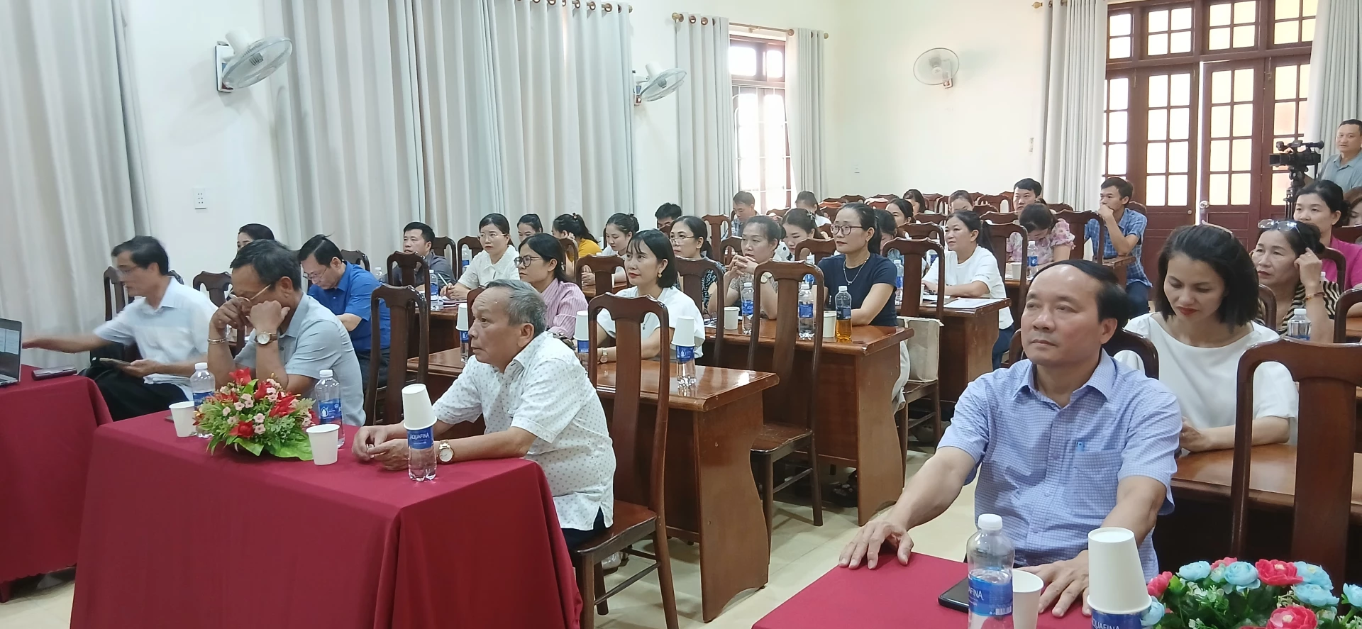 Ảnh: H.Đ Các đại biểu và học viên tham gia buổi tập huấn.