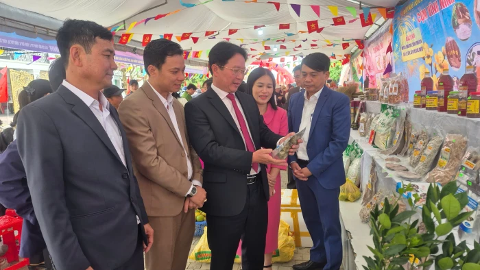 Thương hiệu hàu Quán Hàu
