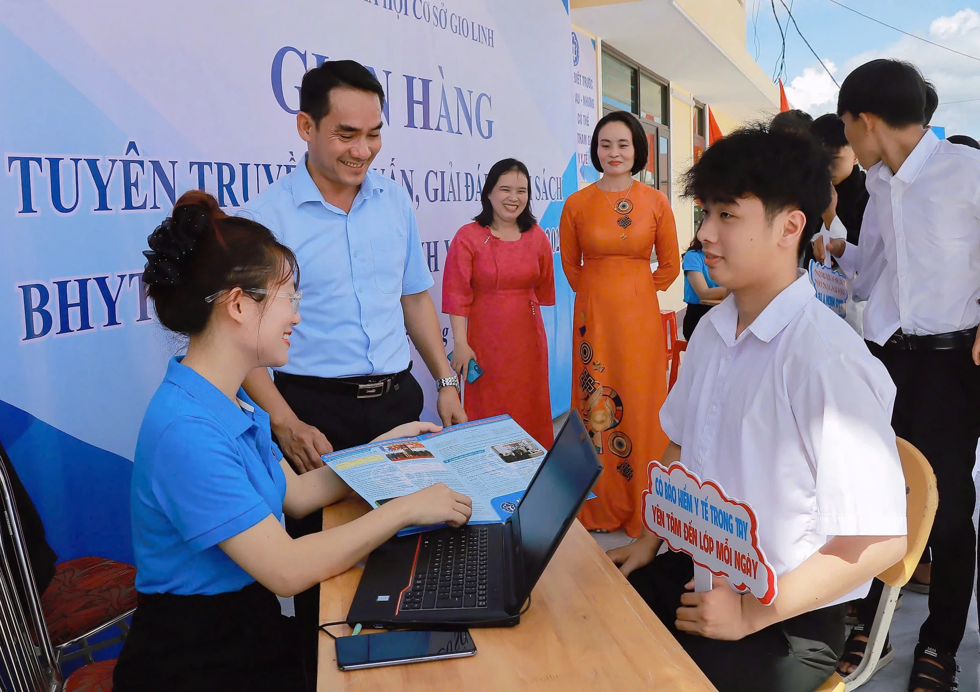 Các hoạt động tuyên truyền được đẩy mạnh với nhiều hình thức phong phú - Ảnh: T.T