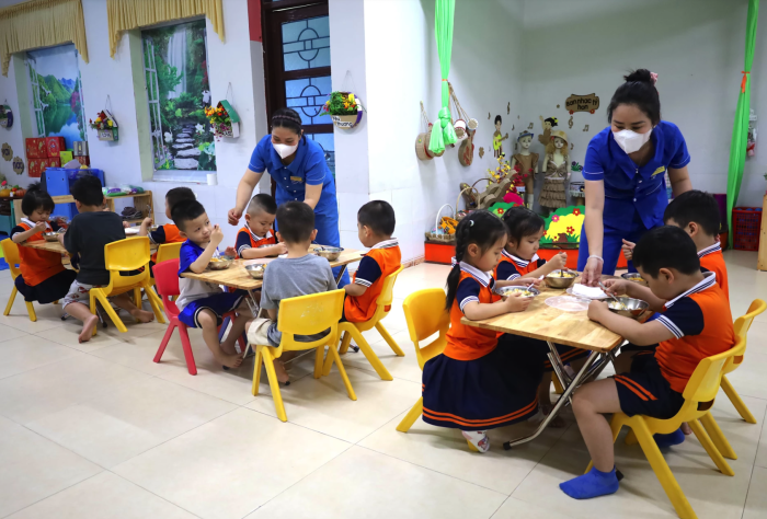 Bảo đảm an toàn bếp ăn trong trường học