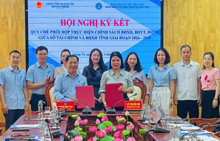 Ký kết quy chế phối hợp thực hiện chính sách bảo hiểm giai đoạn 2026-2030