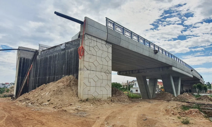 Xử lý trách nhiệm nếu chậm giải phóng mặt bằng, lãng phí vốn đầu tư công