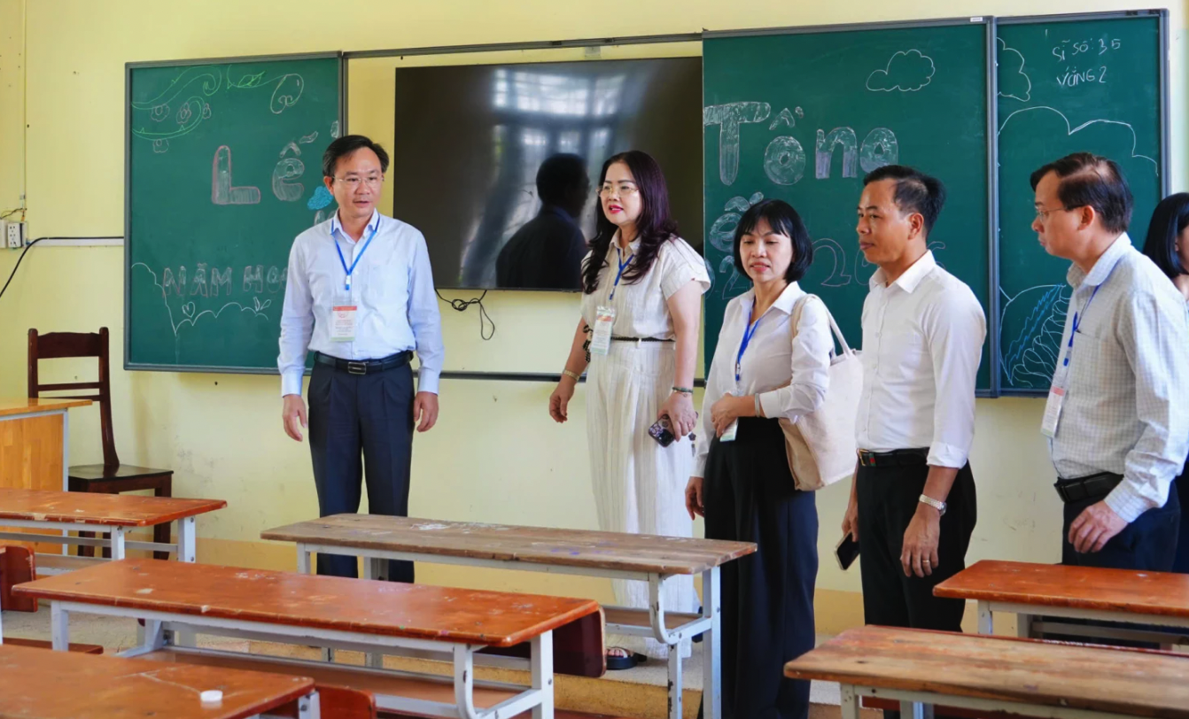 Bảo đảm các điều kiện cho kỳ thi vào lớp 10 và tốt nghiệp THPT năm 2026