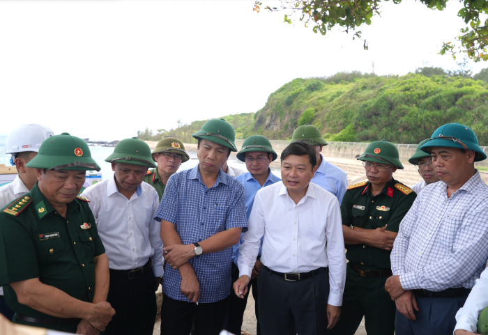 Tập trung phát triển đặc khu Cồn Cỏ mạnh về kinh tế, vững về quốc phòng-an ninh