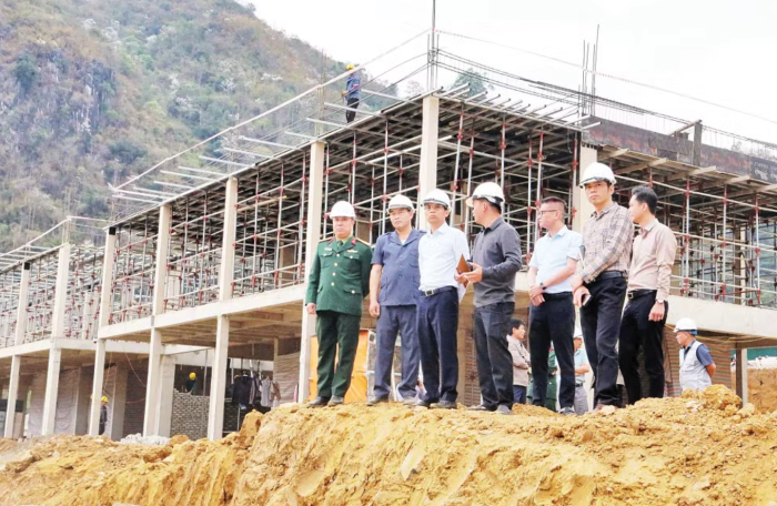 Gấp rút hoàn thành các trường nội trú liên cấp vùng biên giới