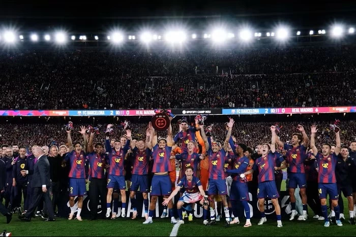 Đánh bại Real Madrid, Barcelona vô địch La Liga sớm 3 vòng đấu