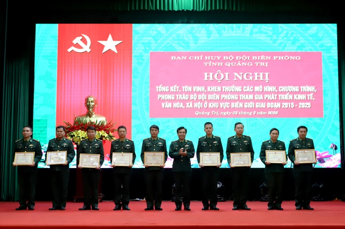 Vững bước quân hành theo chân Bác