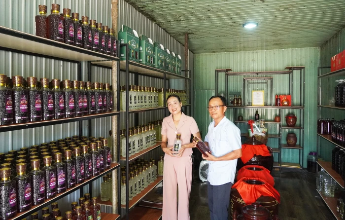 Cô giáo vùng cao đam mê sáng tạo