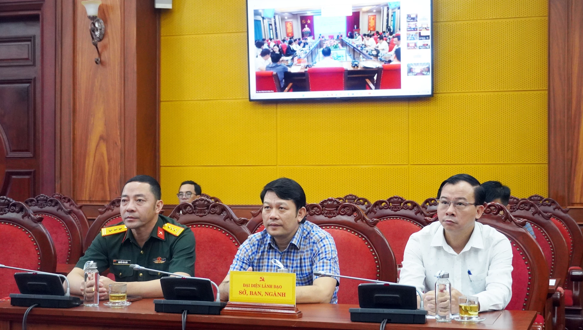 Đại biểu dự tọa đàm tại điểm cầu Quảng Trị - Ảnh: N.M