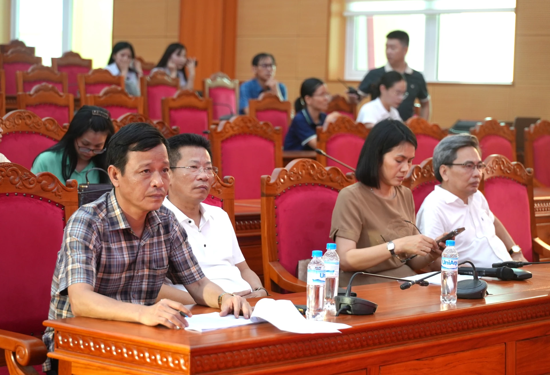 Ban tổ chức tổng duyệt các nội dung của chương trình - Ảnh: T.Đ