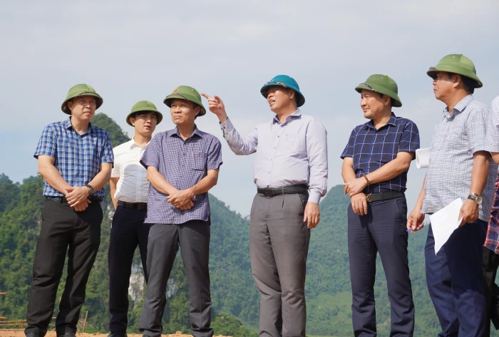 Đẩy nhanh tiến độ thi công, giải ngân vốn đầu tư công