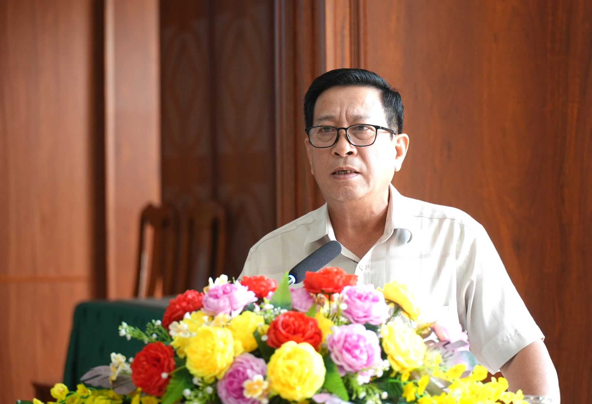 Lãnh đạo Ban Quản lý VQG Phong Nha – Kẻ Bàng phát biểu chỉ đạo tại hội nghị - Ảnh: T.Đ