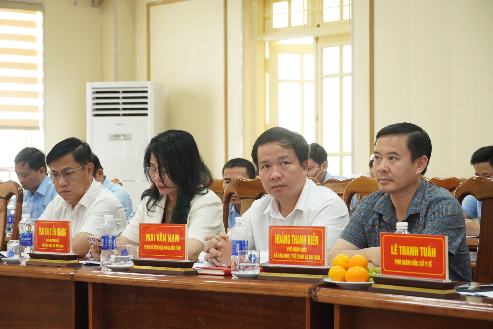 Các đại biểu dự hội nghị - Ảnh: HL

