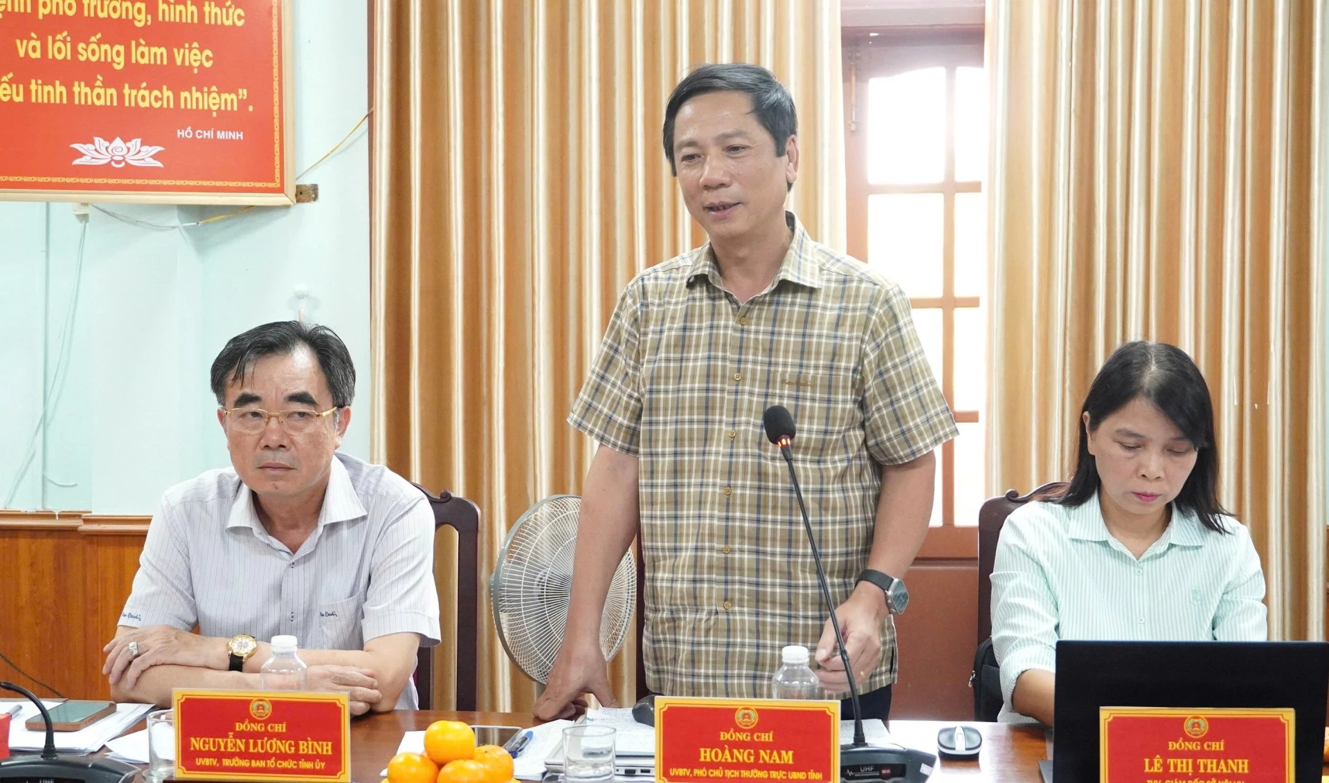 Đồng chí Hoàng Nam, Phó Chủ tịch Thường trực UBND tỉnh phát biểu tại buổi làm việc - Ảnh: Q.V