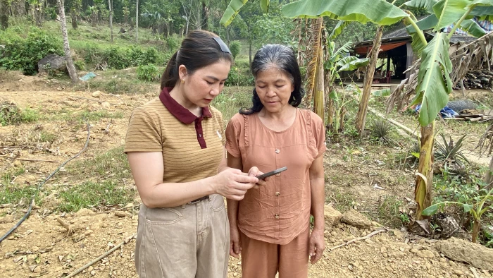 Học Bác từ những điều giản dị