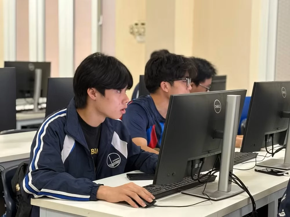 Giờ học của sinh viên khối ngành STEM, Trường Đại học Khoa học Tự nhiên, Đại học Quốc gia Hà Nội. (Ảnh: Phạm Mai/Vietnam+)