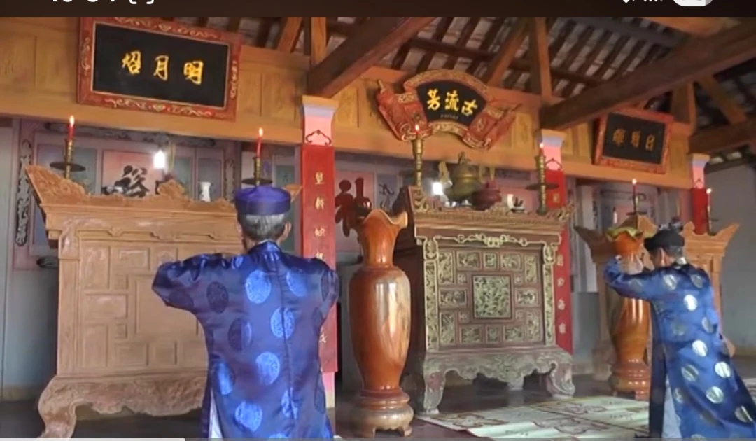 Nghi lễ đình làng Đại Áng - Ảnh: P.X.D