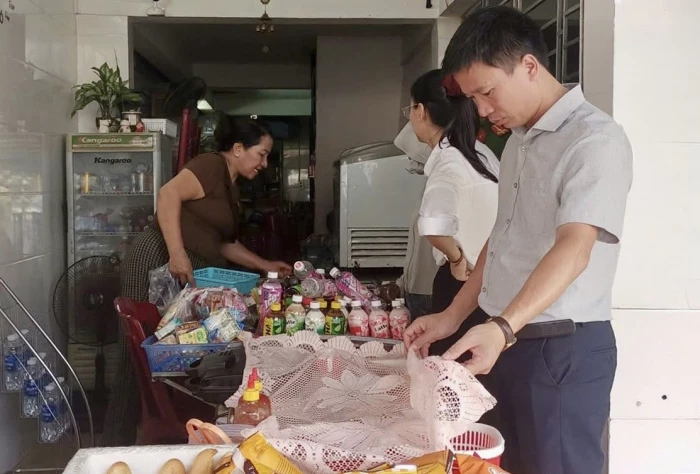 Siết chặt công tác bảo đảm an toàn thực phẩm