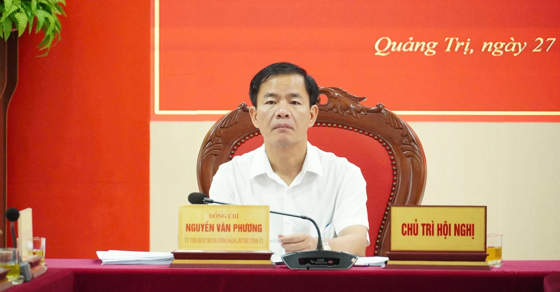 Đồng chí Nguyễn Văn Phương, Bí thư Tỉnh ủy chủ trì buổi làm việc - Ảnh: Q.V